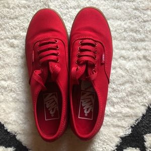 Unworn Barbados Cherry VANS Size 6